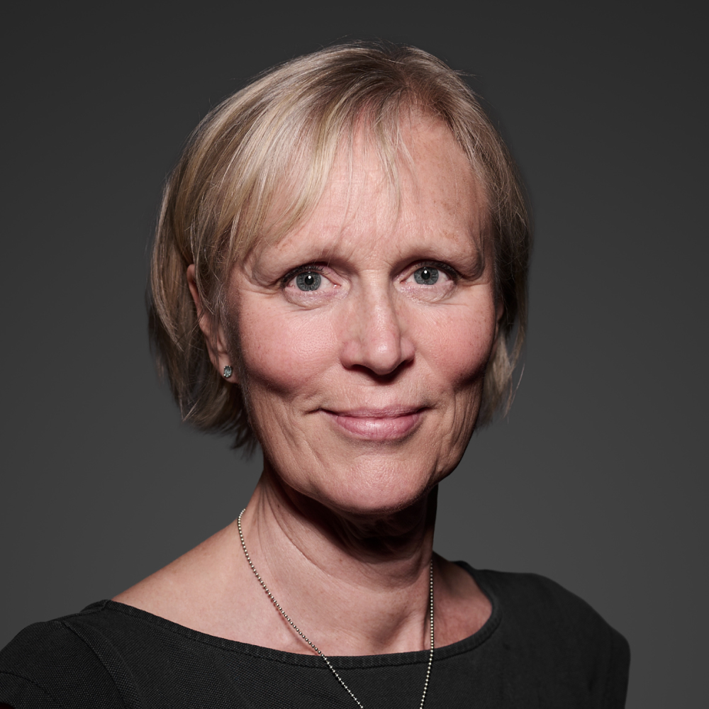 Portrait-of-Ulrika-Hamren-Pharmetheus